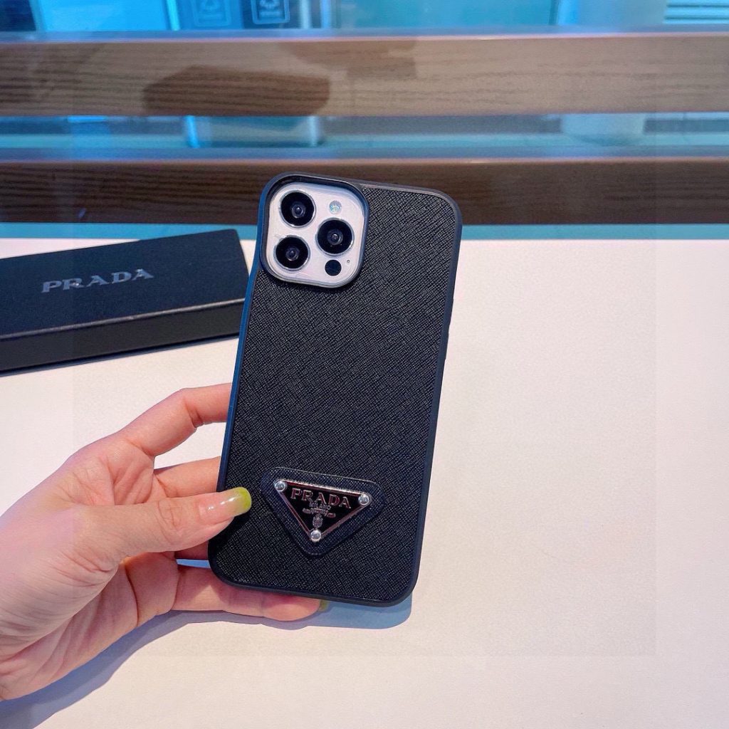 iPhoneケースPRADA プラダ スモールトライアングル ファブリックiPhoneケース 2色入 📱 - 画像 3