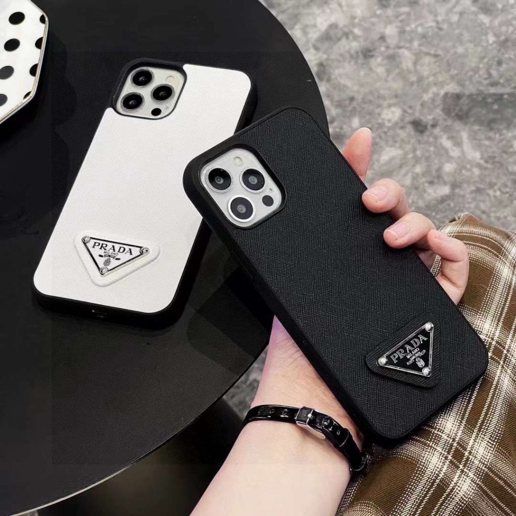 iPhoneケースPRADA プラダ スモールトライアングル ファブリックiPhoneケース 2色入 📱 - 画像 5