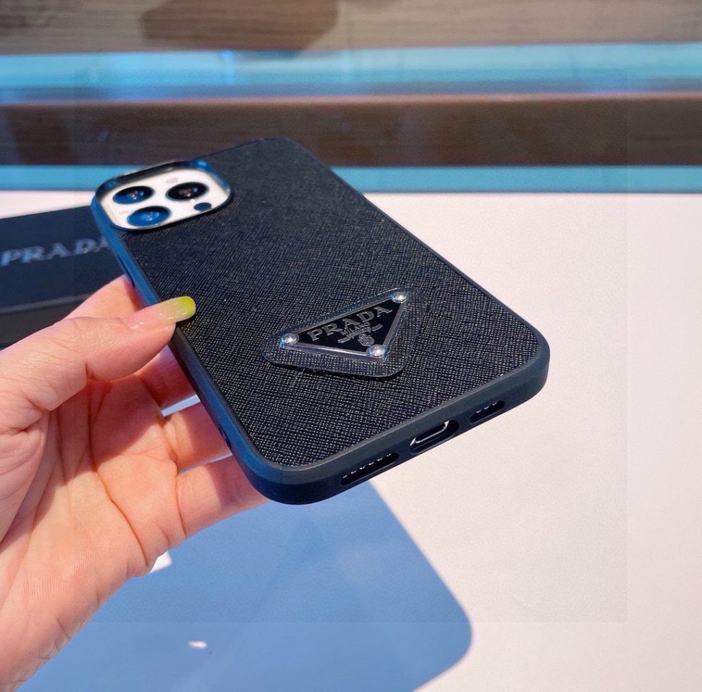 iPhoneケースPRADA プラダ スモールトライアングル ファブリックiPhoneケース 2色入 📱 - 画像 8