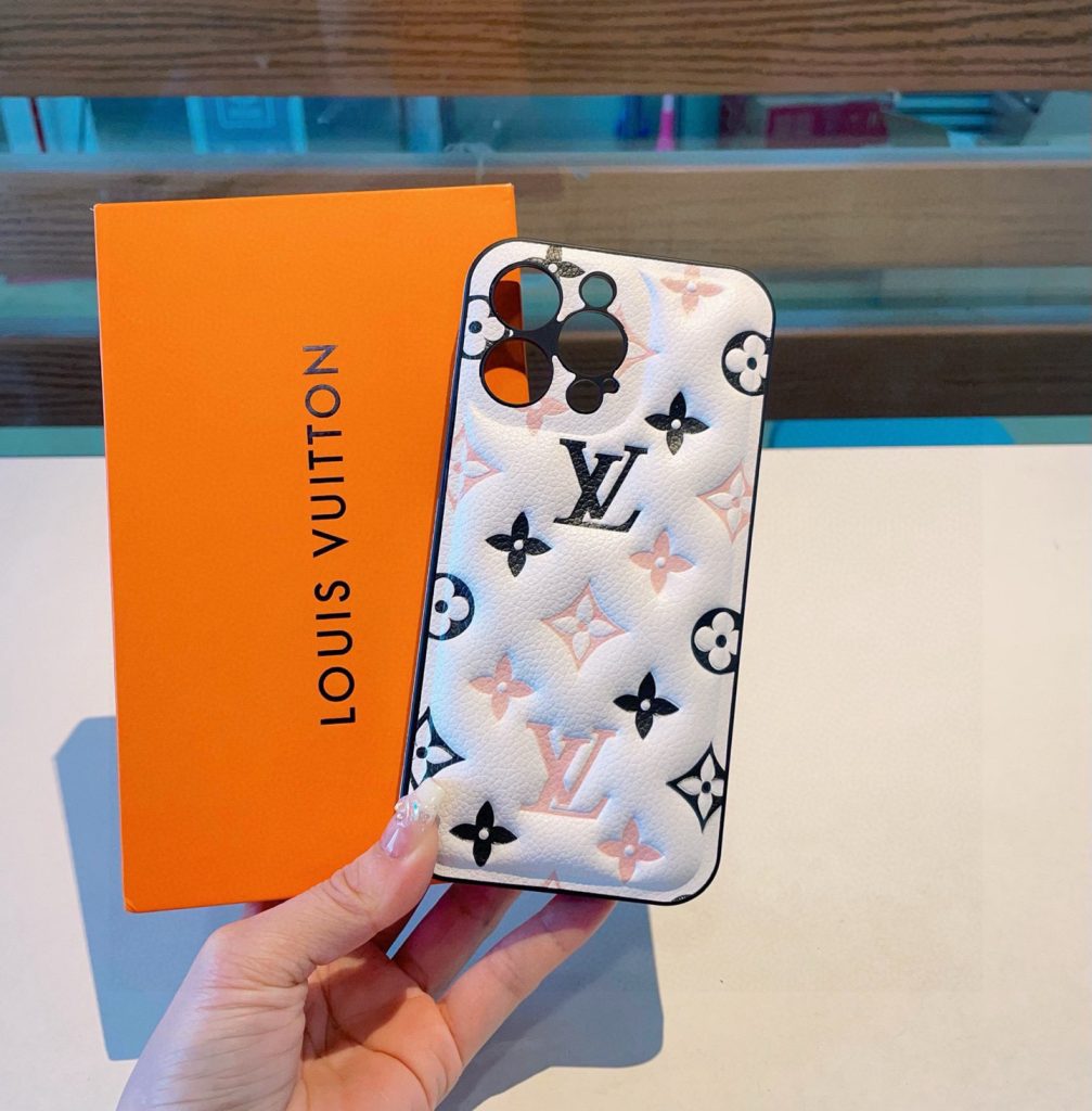 iPhoneケースルイヴィトン風 プラダ風 スマホケース 3色入 📱 - 画像 2