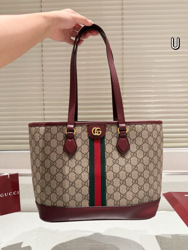 日常目線で見るGucciのバッグの印象