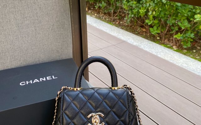 物価高でも選びやすいハンドバッグ：CHANELを自然に取り入れる