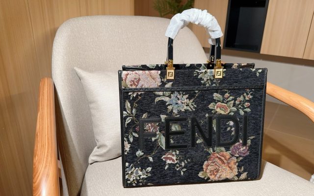 FENDIのトートバッグは価格・収納・合わせ方でどう見るか