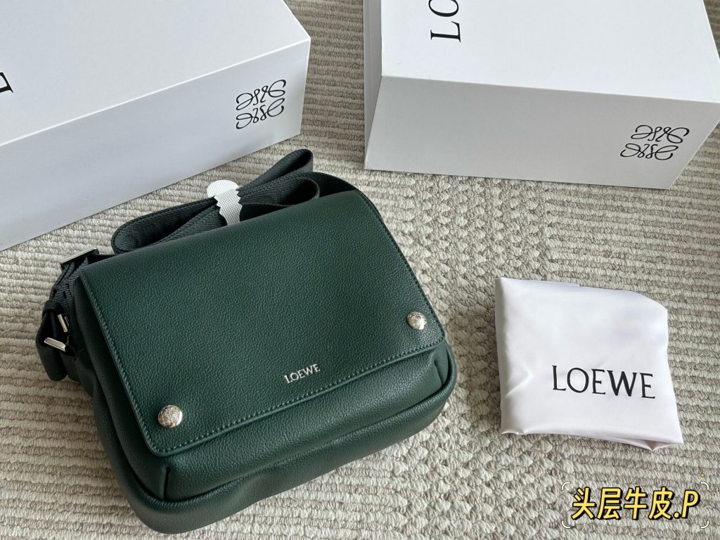 ロエベ メンズ ミニショルダーバッグ 3色入 - 画像 4