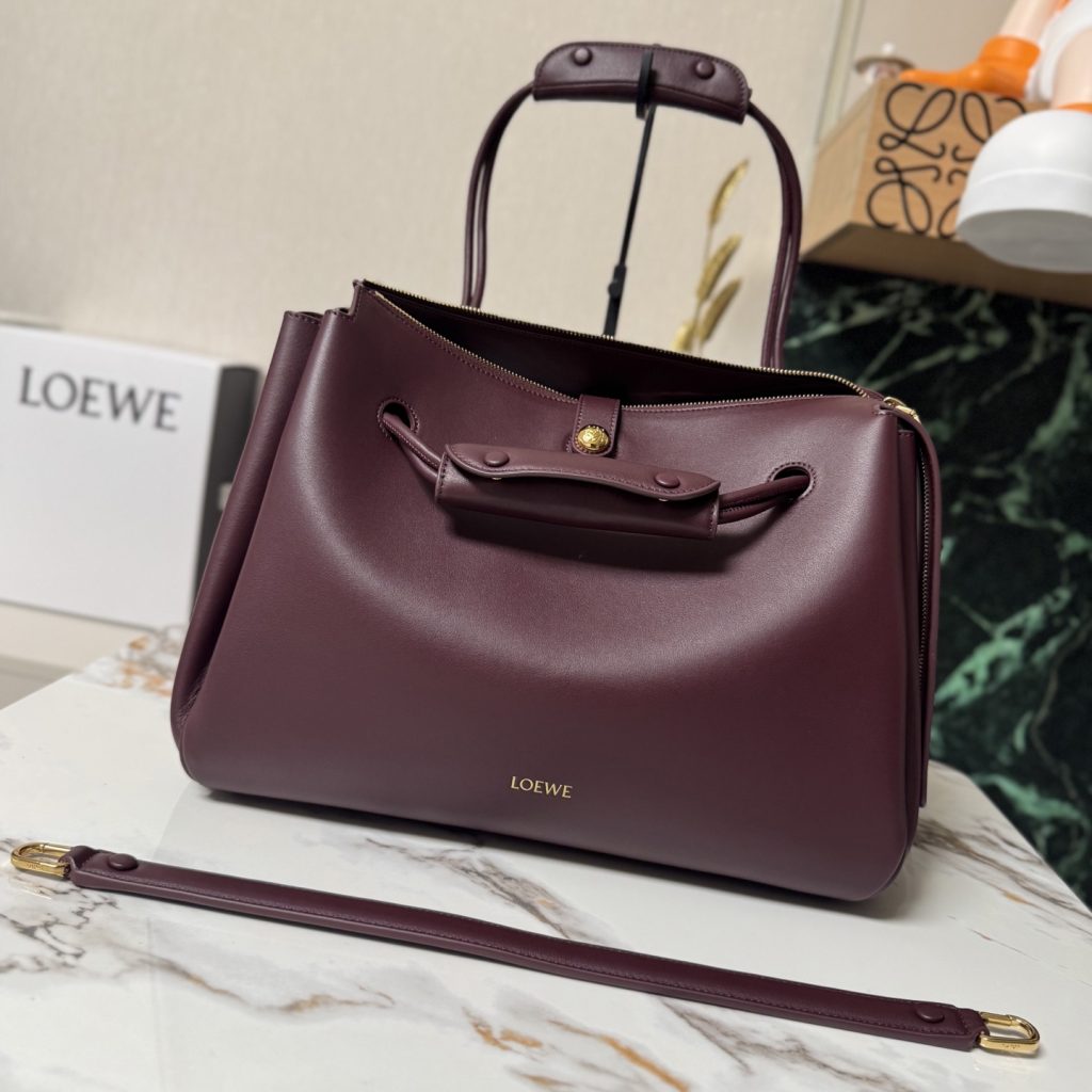 ロエベ レザー ショルダーバッグ ブラウン 1色入|買い物の日に予算内で見たいポイント
