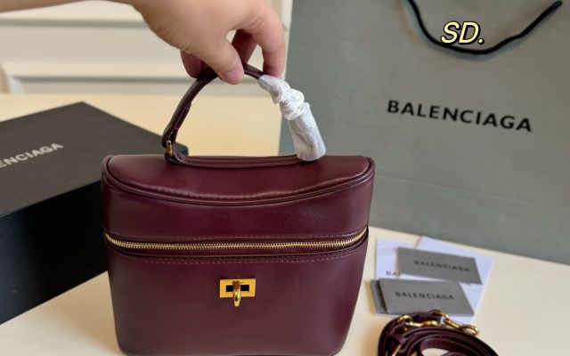 ユニセックスの節約買いに向くバッグか写真でチェック