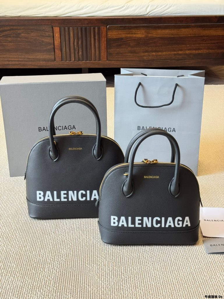 雨の日に浮きにくいBALENCIAGAのバッグを見分ける