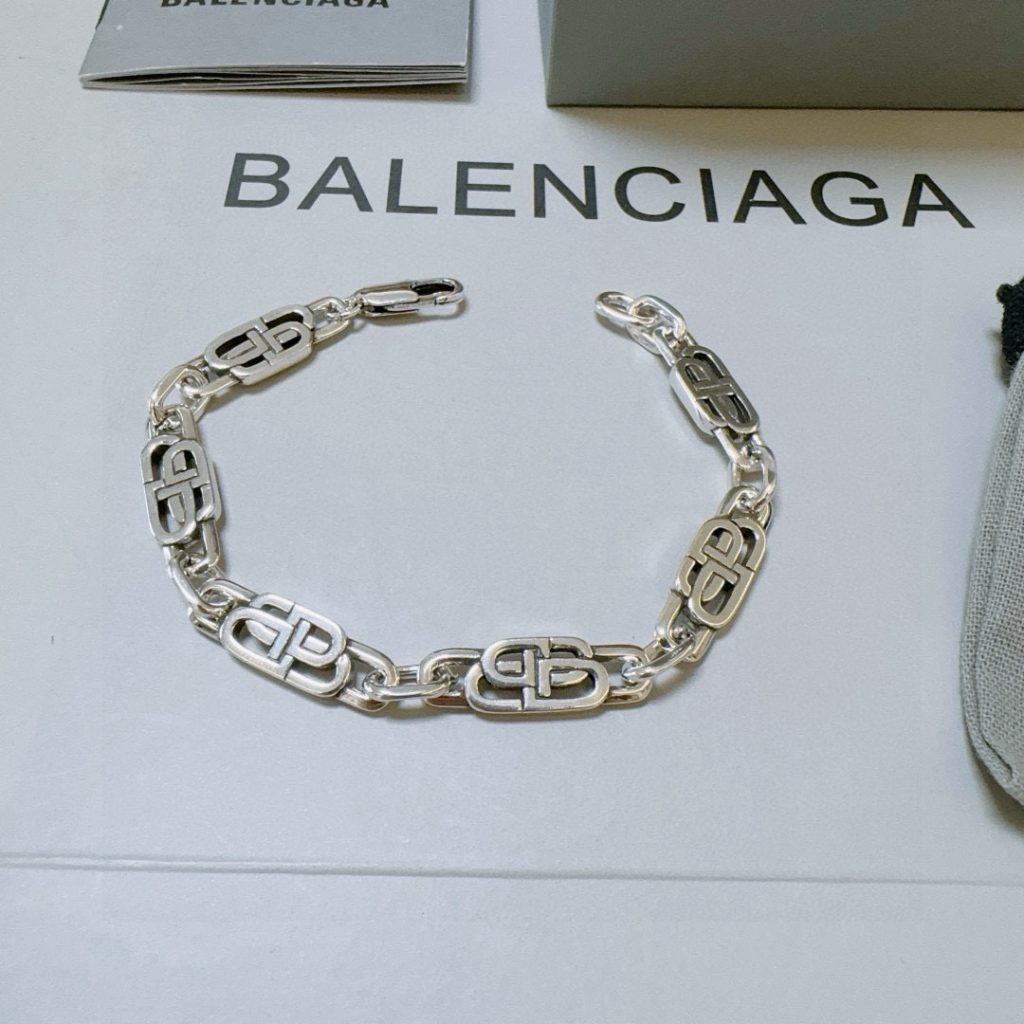 BALenciaga ブレスレット シルバー 1色入 💎 - 画像 6