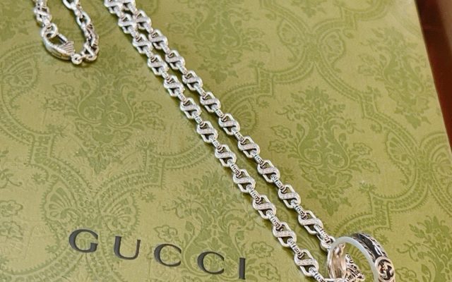 Gucciのその他を予算内で探す前に見る2WAYのポイント