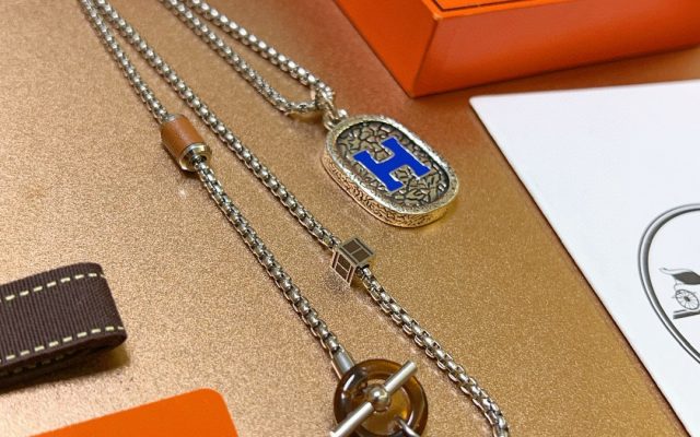 HERMESのその他は価格・収納・合わせ方でどう見るか