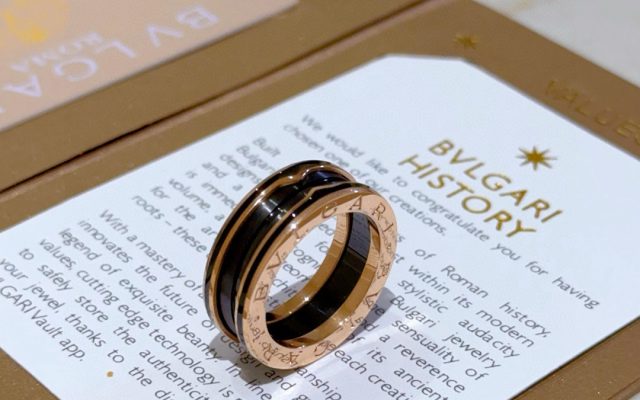 ブラックが映えるその他は日常で使いやすいか