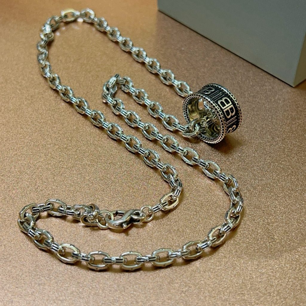 BALENCIAGA ネックレス メンズ ロゴ チェーン 1色入 💎 - 画像 2