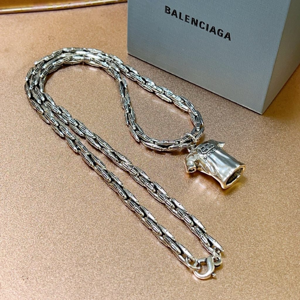 BALENCIAGA ネックレス メンズ 1色入 💎 35字符 - 画像 4