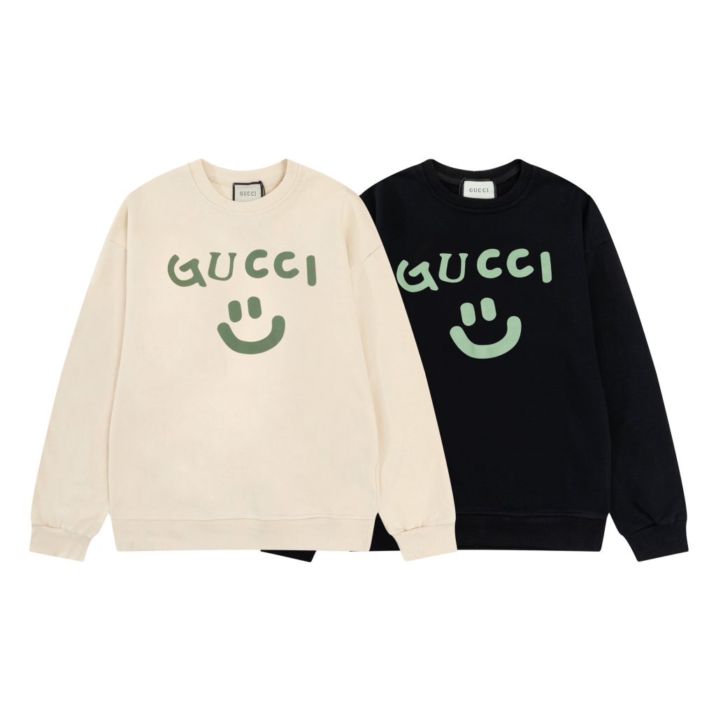 街歩き目線で見るGucciのシャツの印象