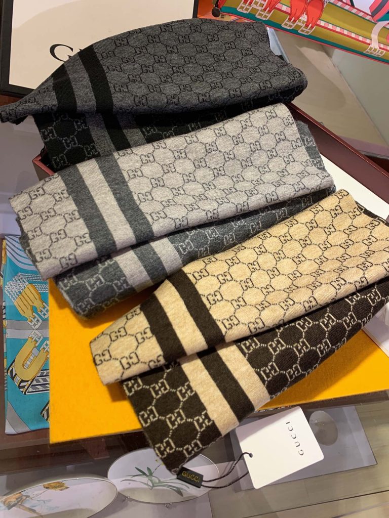 物価高でも選びやすいその他：Gucciを自然に取り入れる