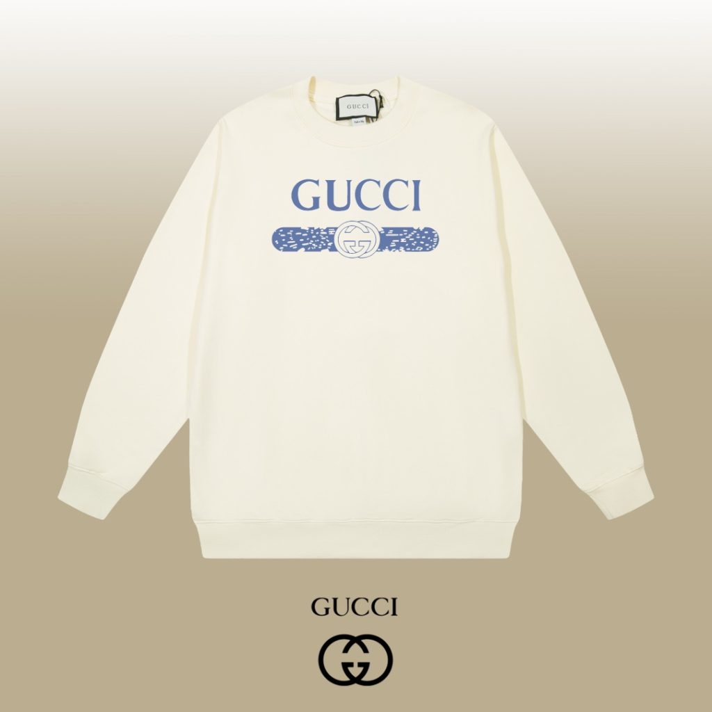 GUCCI ロゴプリントスウェットシャツ ベージュ 1色入|カフェに使いやすいファッションアイテムを写真で確認
