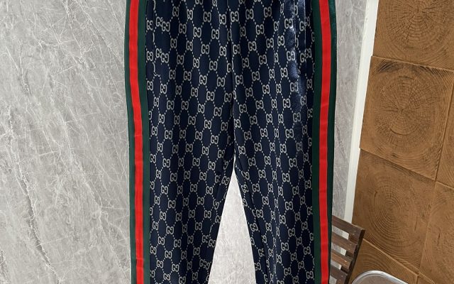 物価高でも選びやすいその他：Gucciを自然に取り入れる