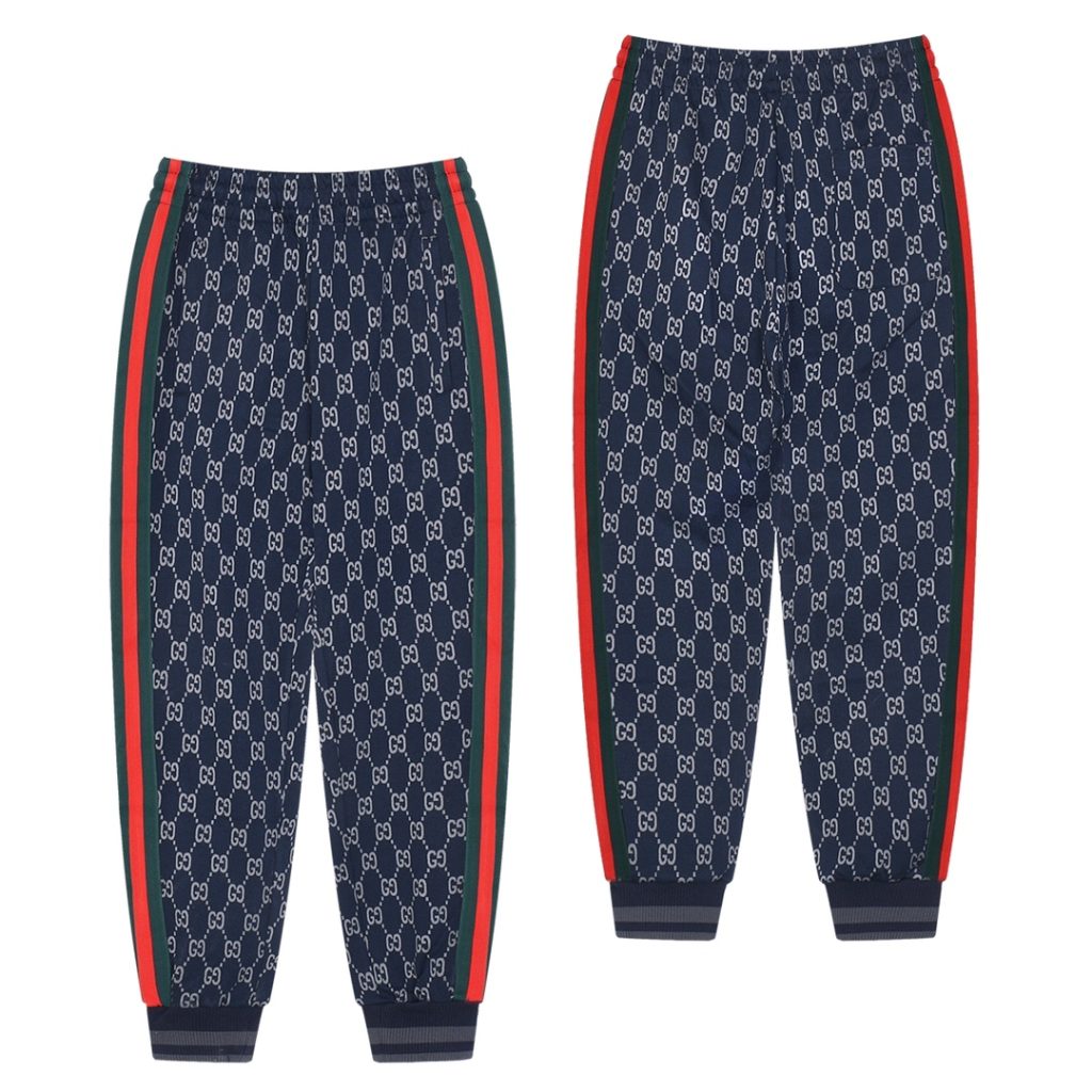 GUCCI ジョガーパンツ グラフィック柄 ネイビー 1色入 ファッション｜仕事帰りに毎日に合わせるポイント