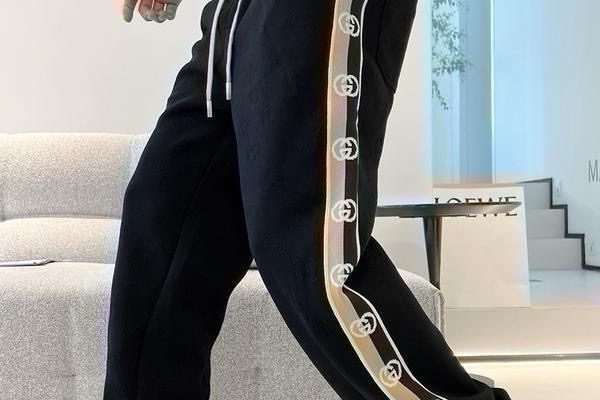 Gucciのその他を予算内で探す前に見るブラックのポイント