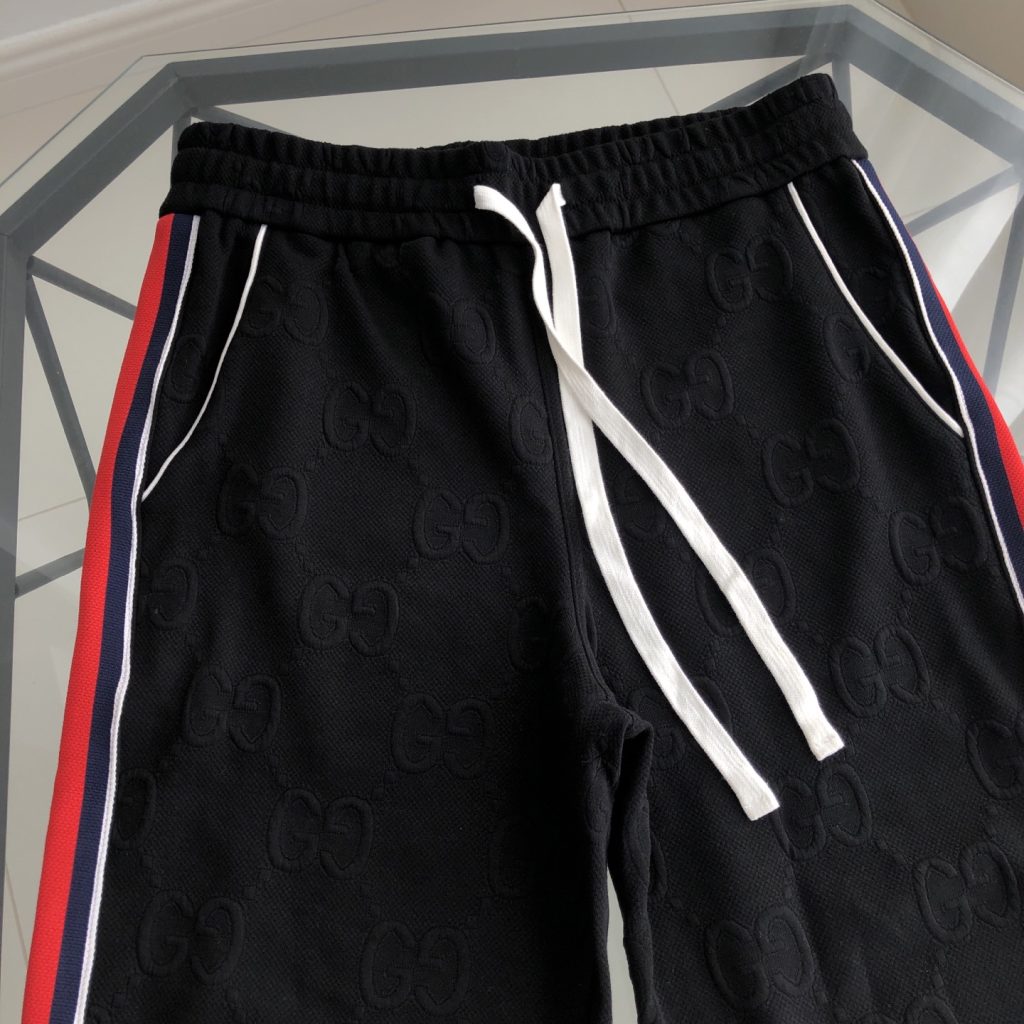 GUCCI スウェットパンツ ブラック 3色ストライプ メンズ - 画像 3