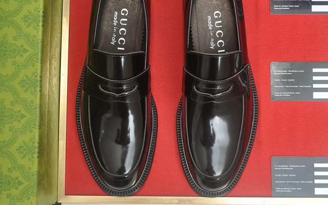 Gucciの靴を予算内で探す前に見るブラックのポイント