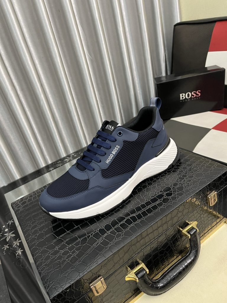 HUGO BOSS メンズ スニーカー 2024新作 パネルデザイン ブルー シューズ｜通勤の日に選ぶ前の確認ポイント