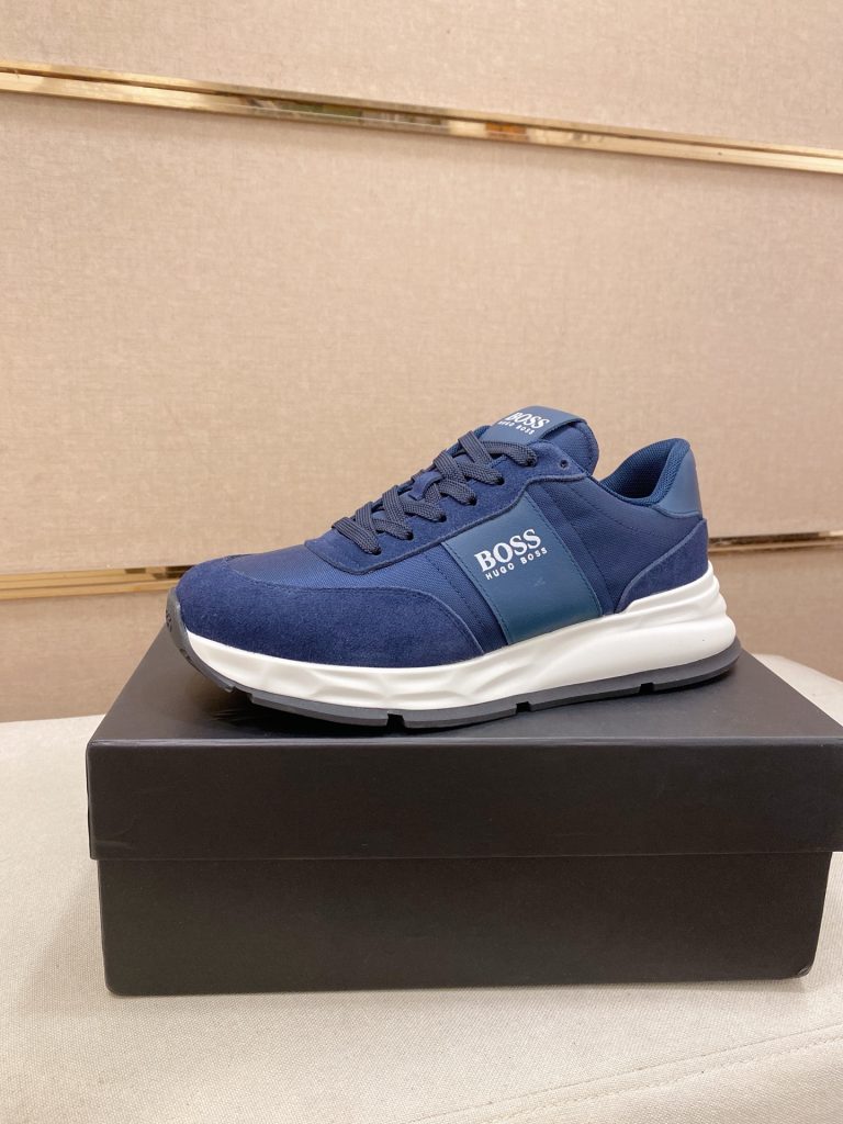 ブルー系スニーカーを服に合わせるなら見るべき3点