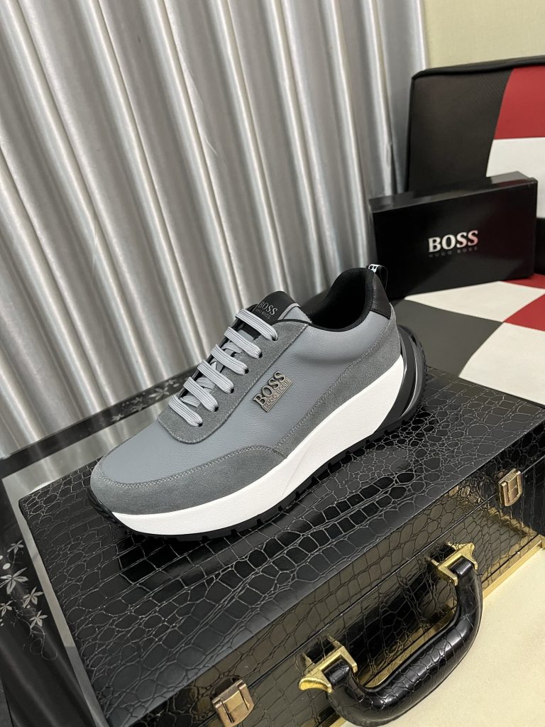 HUGO BOSS 男士运动鞋 灰色 4色 2024新作|ランチに使いやすい財布・小物を写真で確認