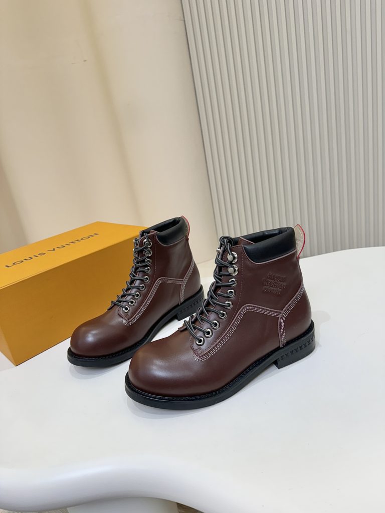 ルイ・ヴィトン メンズ ブーツ ブラウン 2色 レザー 革 本革 ハイカット メンズ ブーツ…｜旅行に使いやすいシューズを写真で確認