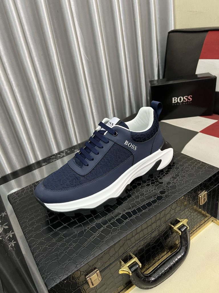 HUGO BOSS メンズ スニーカー ブルー 4色 デザイン性高い シューズ｜休日に使いやすさを写真で整理