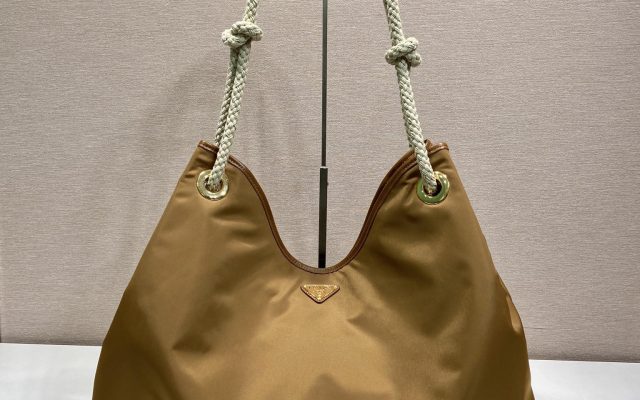 Pradaのバッグを毎日に使うなら確認したいこと