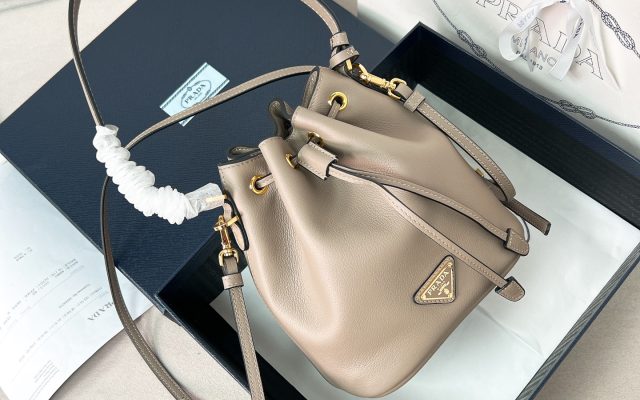 Pradaのバッグを毎日に使うなら確認したいこと