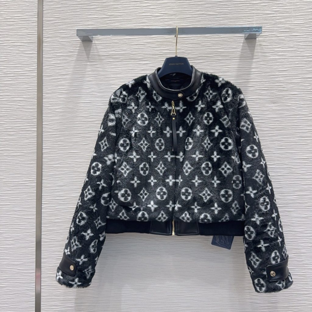 LOUIS VUITTONのその他を予算内で探す前に見るモノグラムのポイント