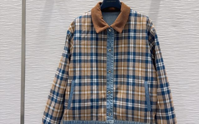 ブルー系ジャケットを服に合わせるなら見るべき3点