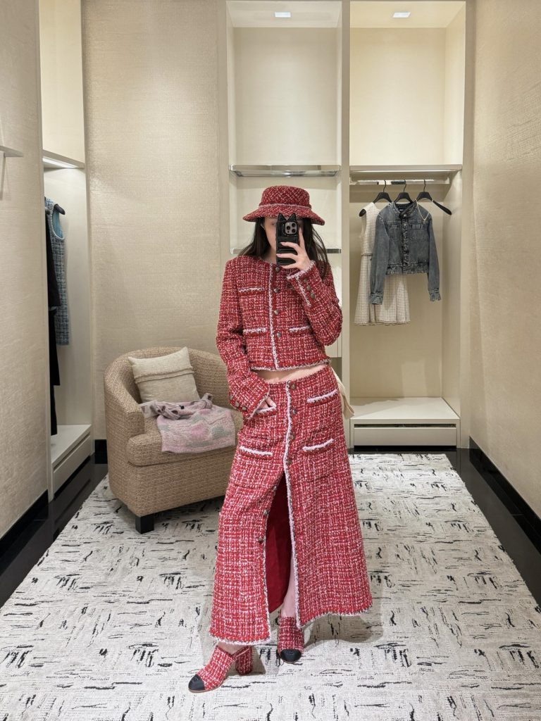 CHANEL 財布・小物|ランチの日に写真で選び方を確認