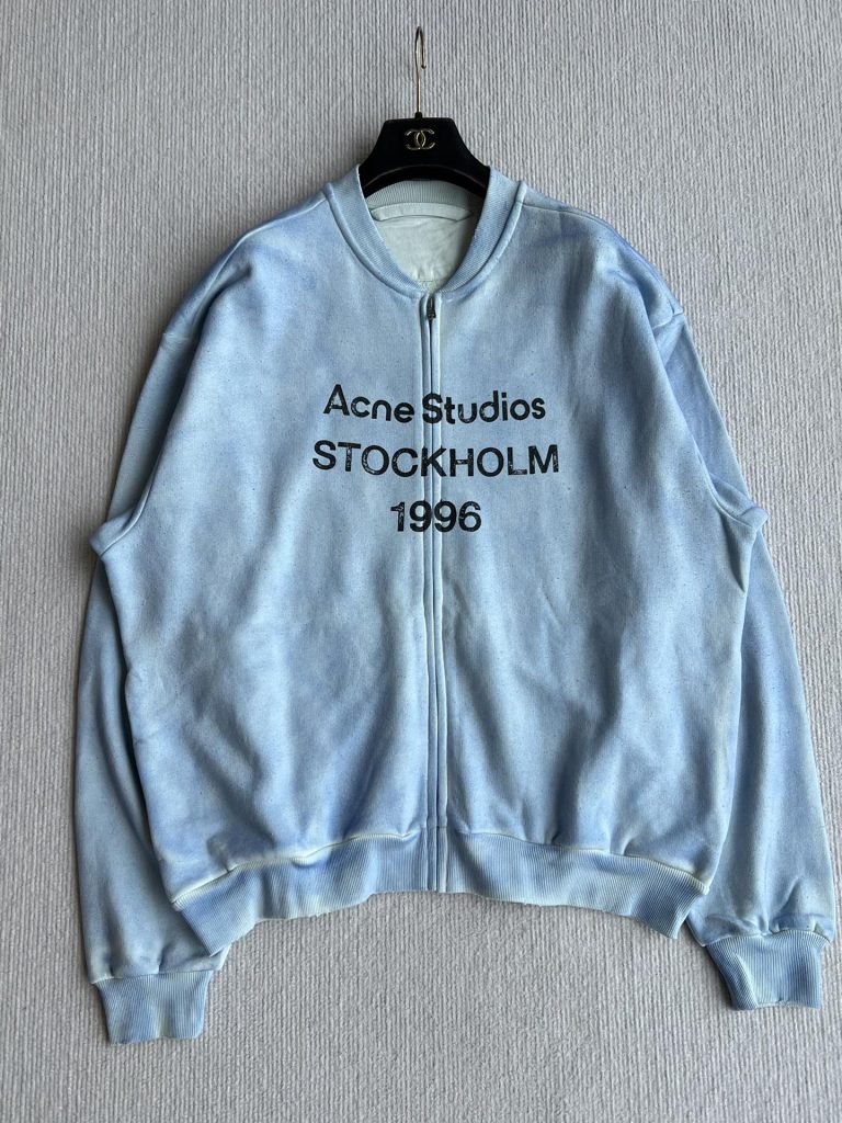 Acne Studios 1996 ロゴ フルジップジャケット 水洗加工 ブルー 100%コ…｜仕事帰りに使いやすいファッションアイテムを…