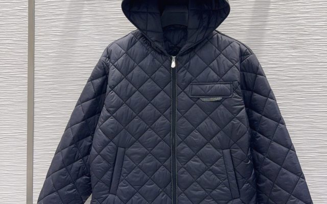 食事会用に検討したい服装：写真と商品リンク付き