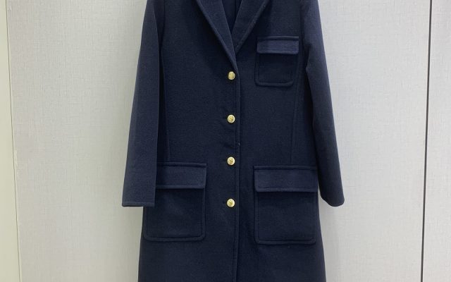 写真系服装を服に合わせるなら見るべき3点