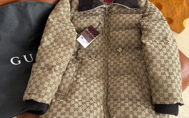 Gucciの服装は価格・収納・合わせ方でどう見るか