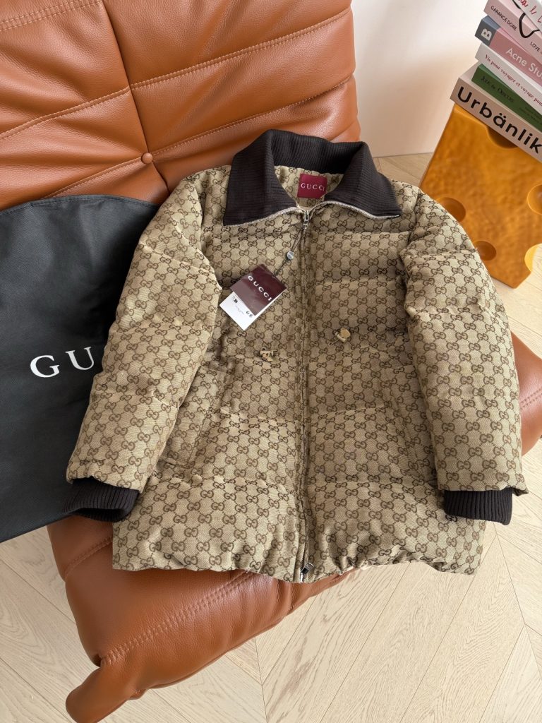 Gucciの服装は価格・収納・合わせ方でどう見るか