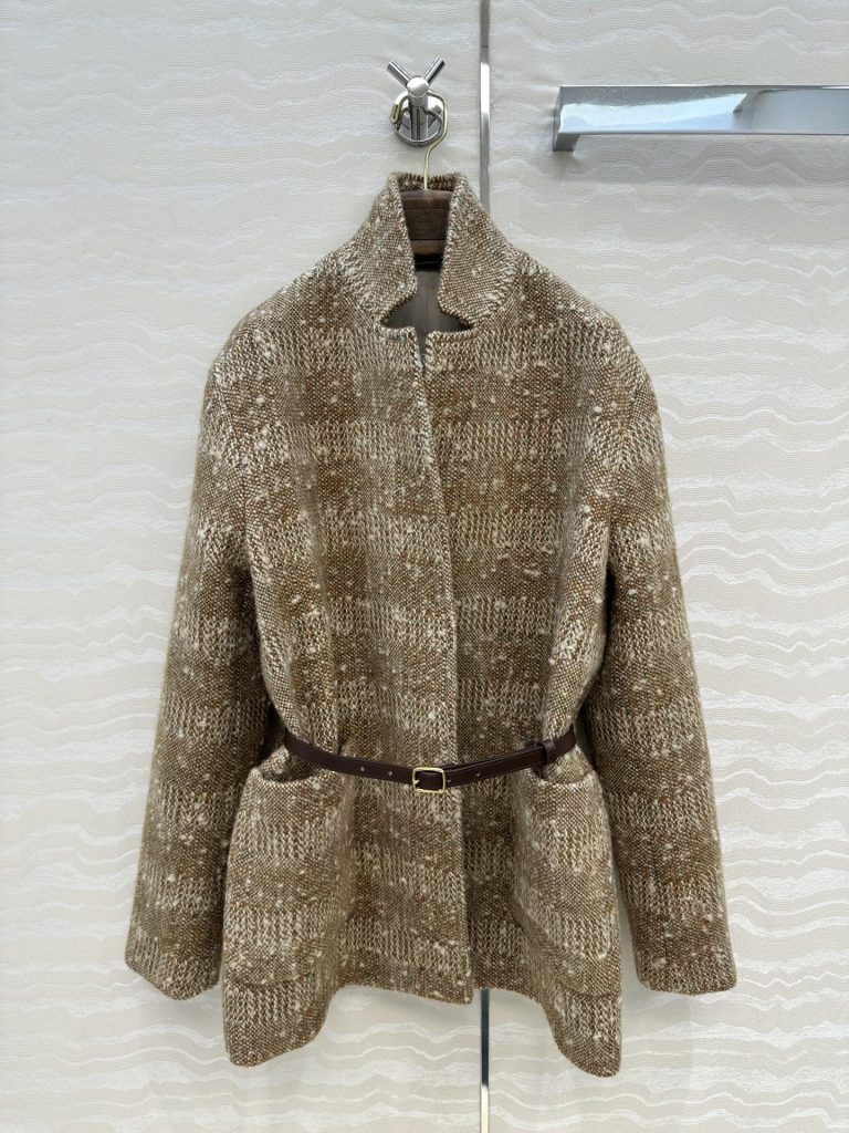 ブラウン系服装を服に合わせるなら見るべき3点