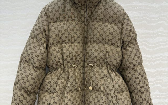 ユニセックスの節約買いに向くジャケットか写真でチェック