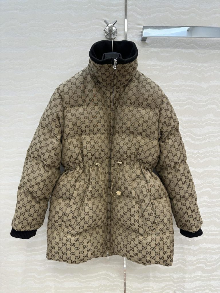 ユニセックスの節約買いに向くジャケットか写真でチェック