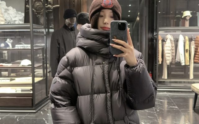 日常で使いやすいMONCLERのその他を写真で確認