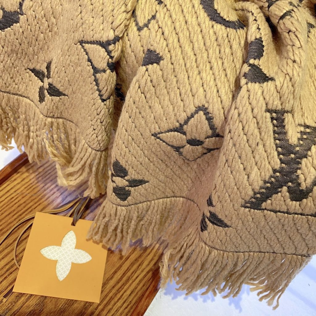 ルイヴィトン　LOUIS VUITTON　人気定番マフラー　モノグラム　　マフラー　レディース　メンズ　9色選択可　男女兼用 - 画像 5
