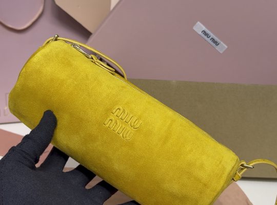 物価高でも選びやすいショルダーバッグ：ブランドアイテムを自然に取り入れる