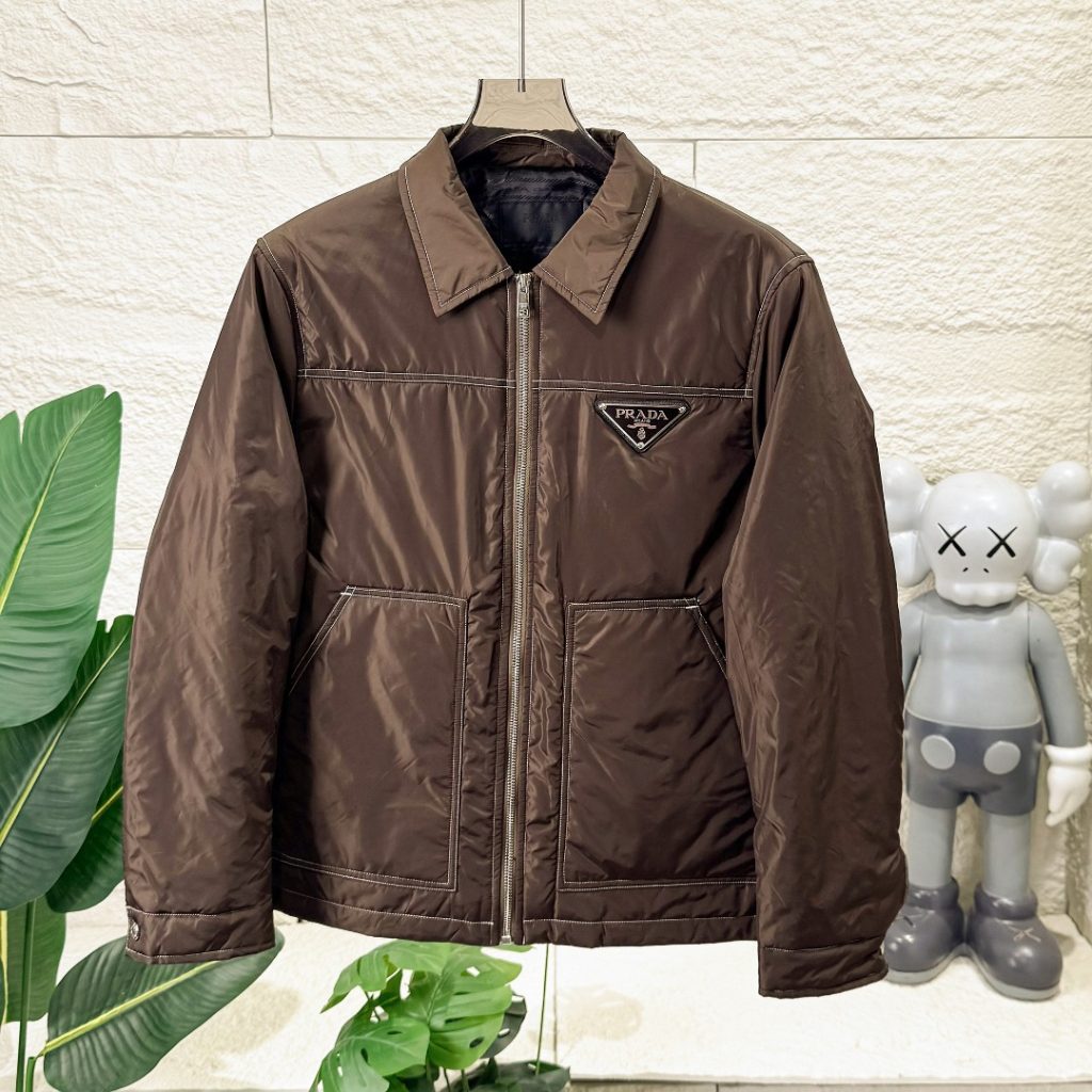 Pradaの服装を毎日に使うなら確認したいこと