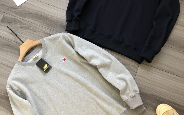 ブラック系シャツを服に合わせるなら見るべき3点
