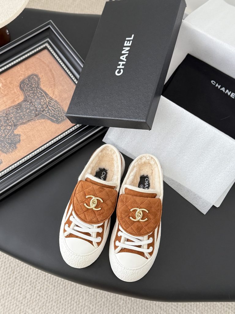 箱付き/即納 CHANEL シャネル 靴 スニーカー シューズ｜週末に失敗しにくい選び方