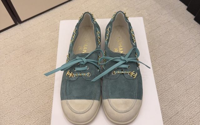 旅行目線で見るCHANELの靴の印象